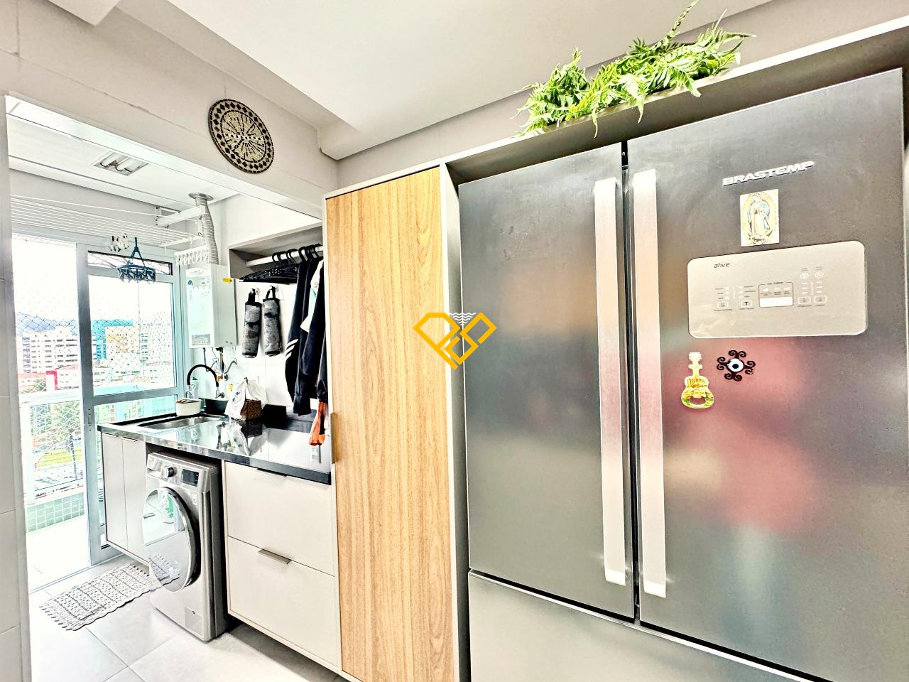 Apartamento à venda no Gonzaga: Cozinha