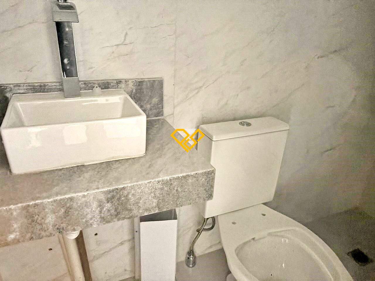 Apartamento à venda no Ponta da Praia: 