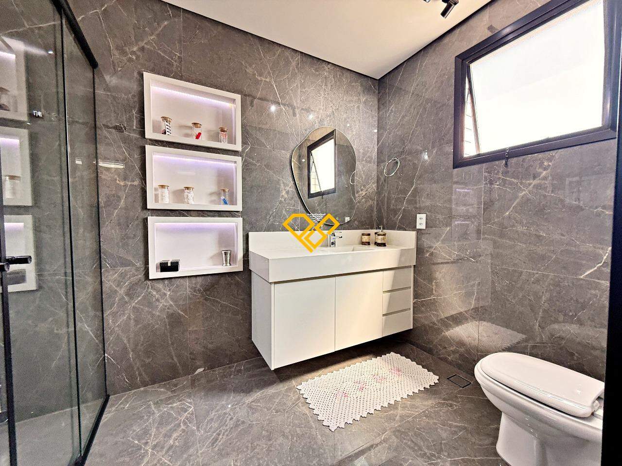 Cobertura à venda no Pompéia: Wc suíte 1