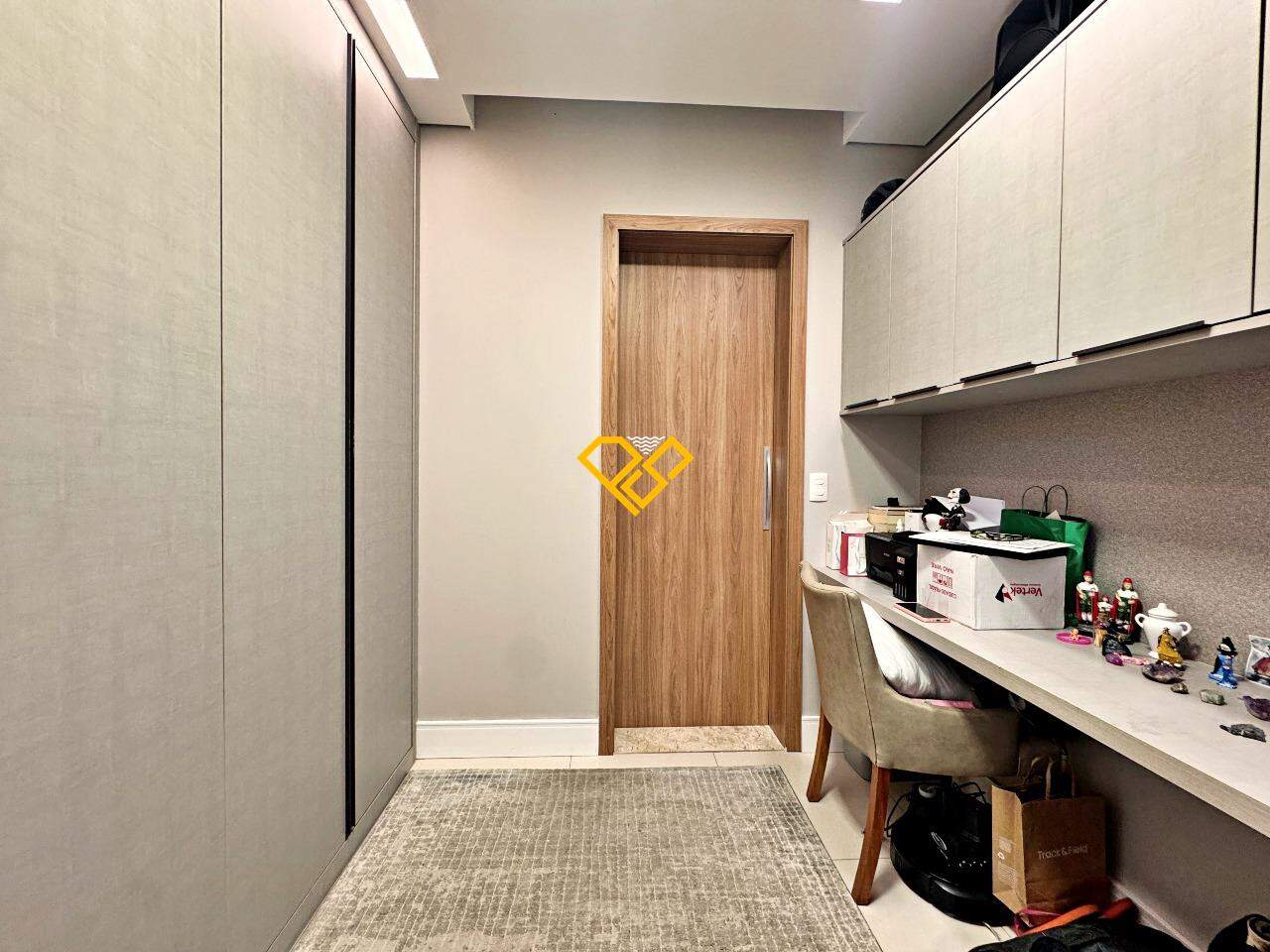 Apartamento à venda no Boqueirão: Escritório