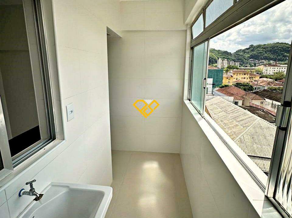 Apartamento à venda no Vila Mathias: Área de serviço