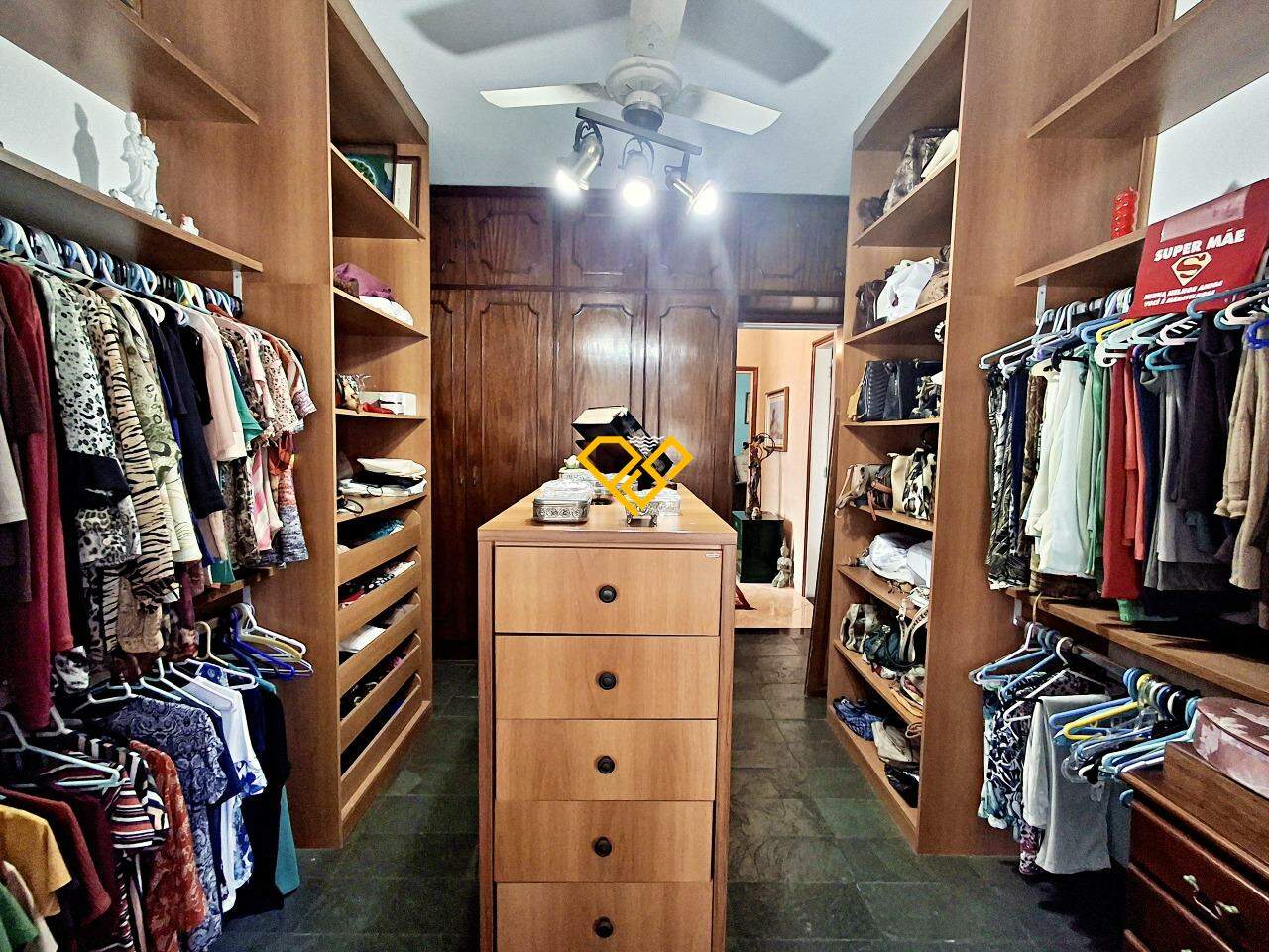 Apartamento à venda no Pompéia: Dormitório 2 - closet