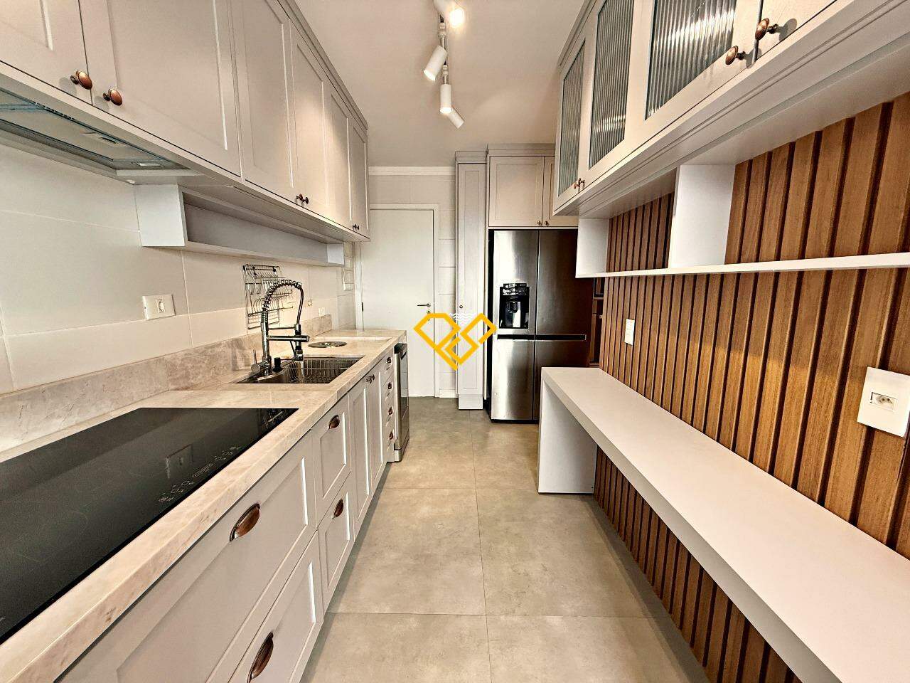 Apartamento para aluguel no Gonzaga: Cozinha