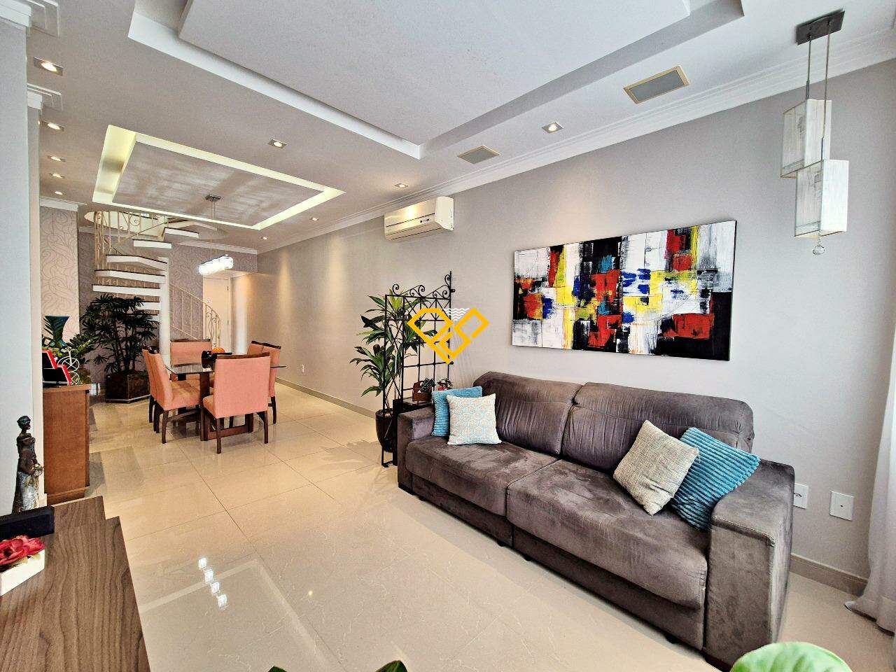 Cobertura à venda no Campo Grande: Sala 1° piso