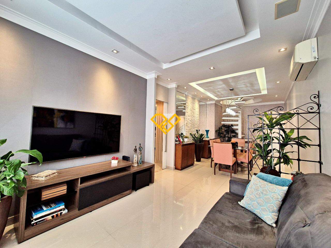 Cobertura à venda no Campo Grande: Sala 1° piso