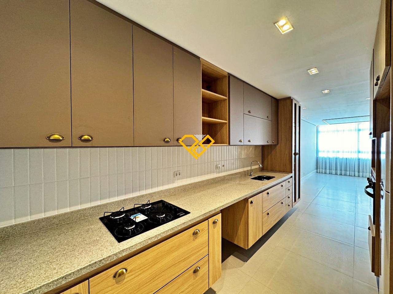 Apartamento à venda no Gonzaga: Cozinha