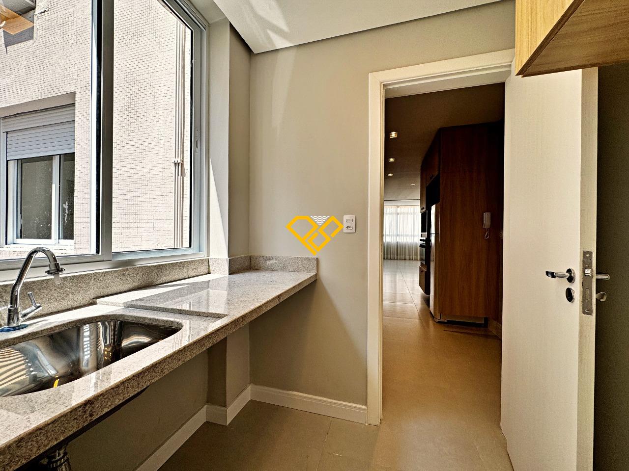 Apartamento à venda no Gonzaga: Área de serviço