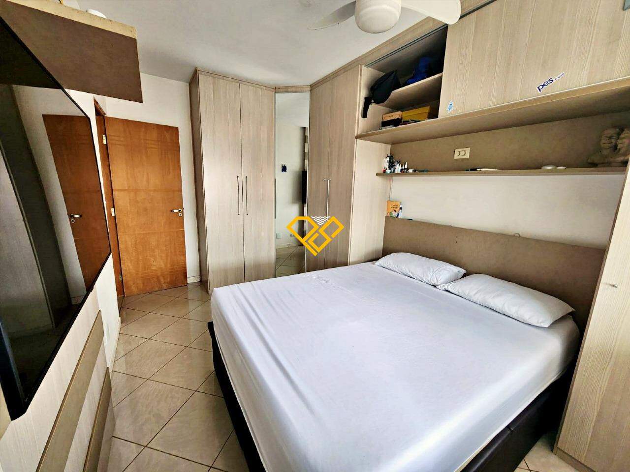 Apartamento à venda no Encruzilhada: Dormitório 1