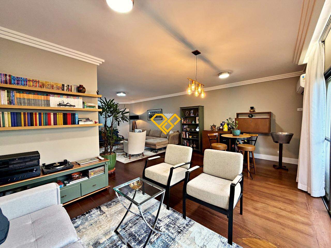 Apartamento à venda no Gonzaga: Sala