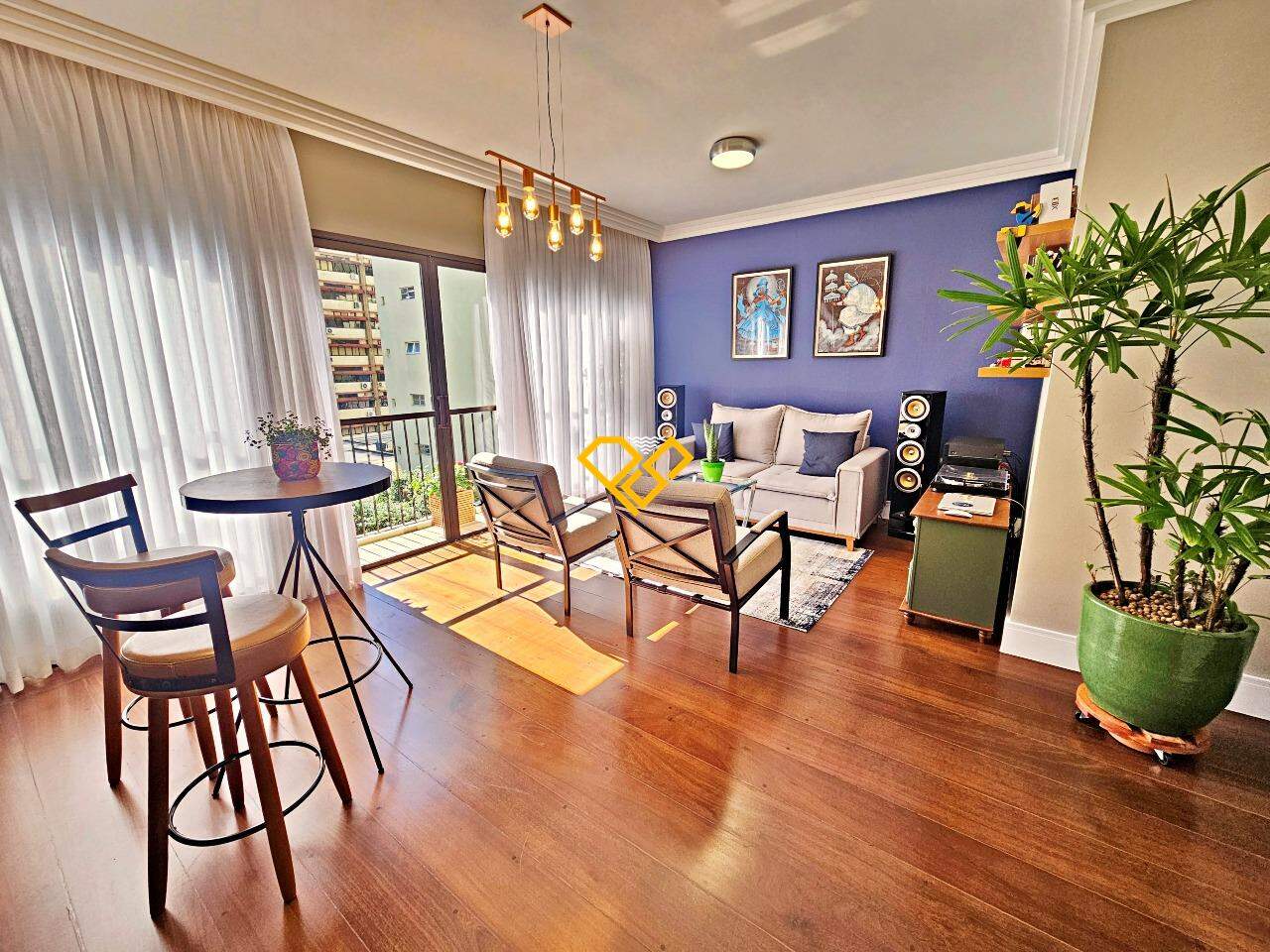 Apartamento à venda no Gonzaga: Sala