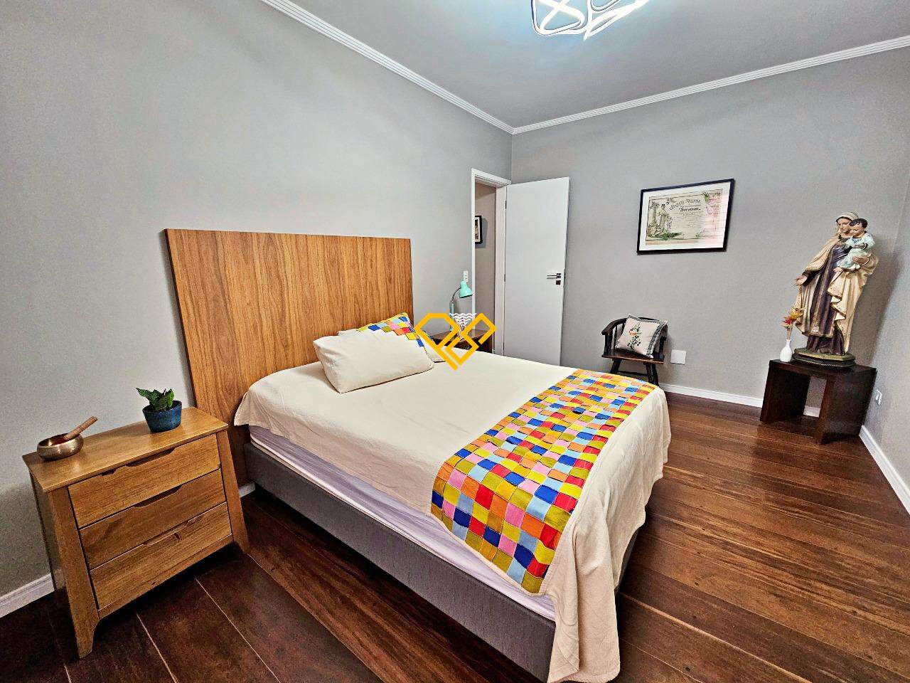 Apartamento à venda no Gonzaga: Dormitório 1 - suíte