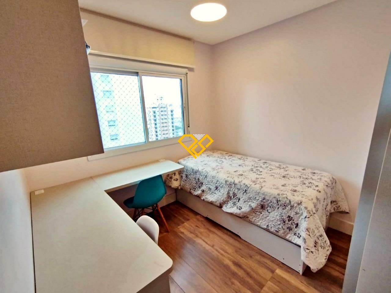 Apartamento à venda no Ponta da Praia: Suíte 2