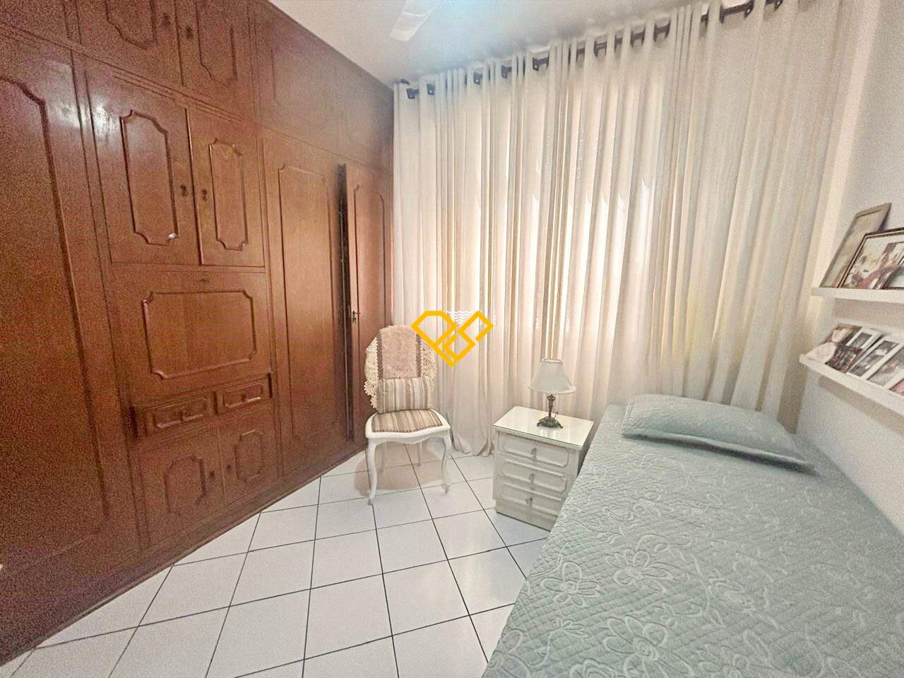 Apartamento à venda no Ponta da Praia: Dormitório 3