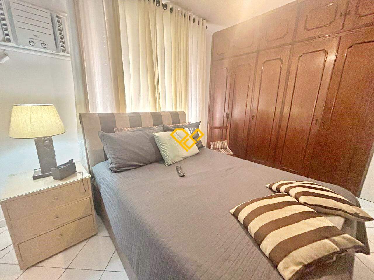 Apartamento à venda no Ponta da Praia: Dormitório 1