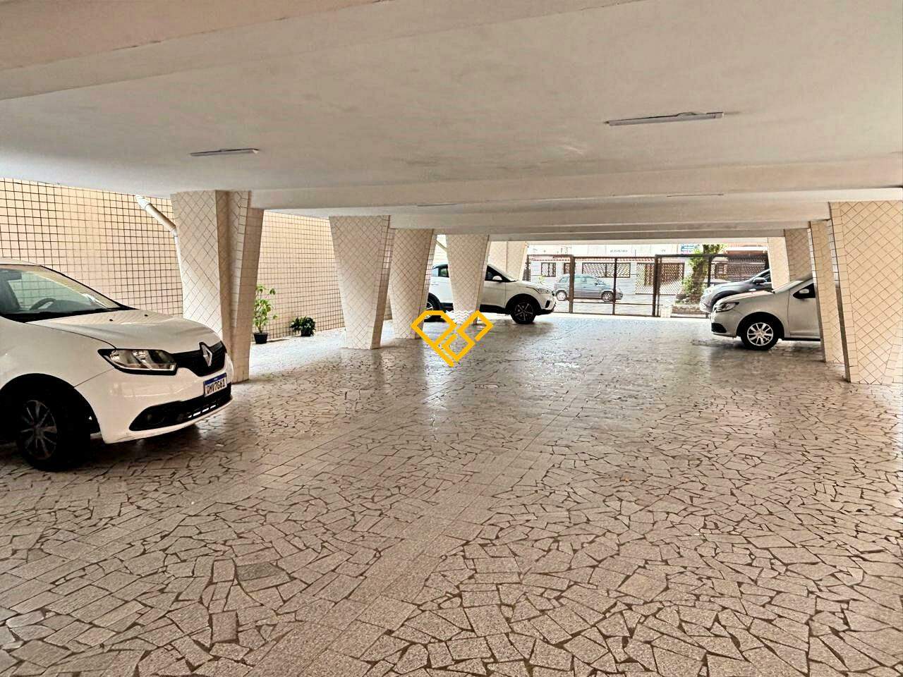 Apartamento à venda no Aparecida: Garagem