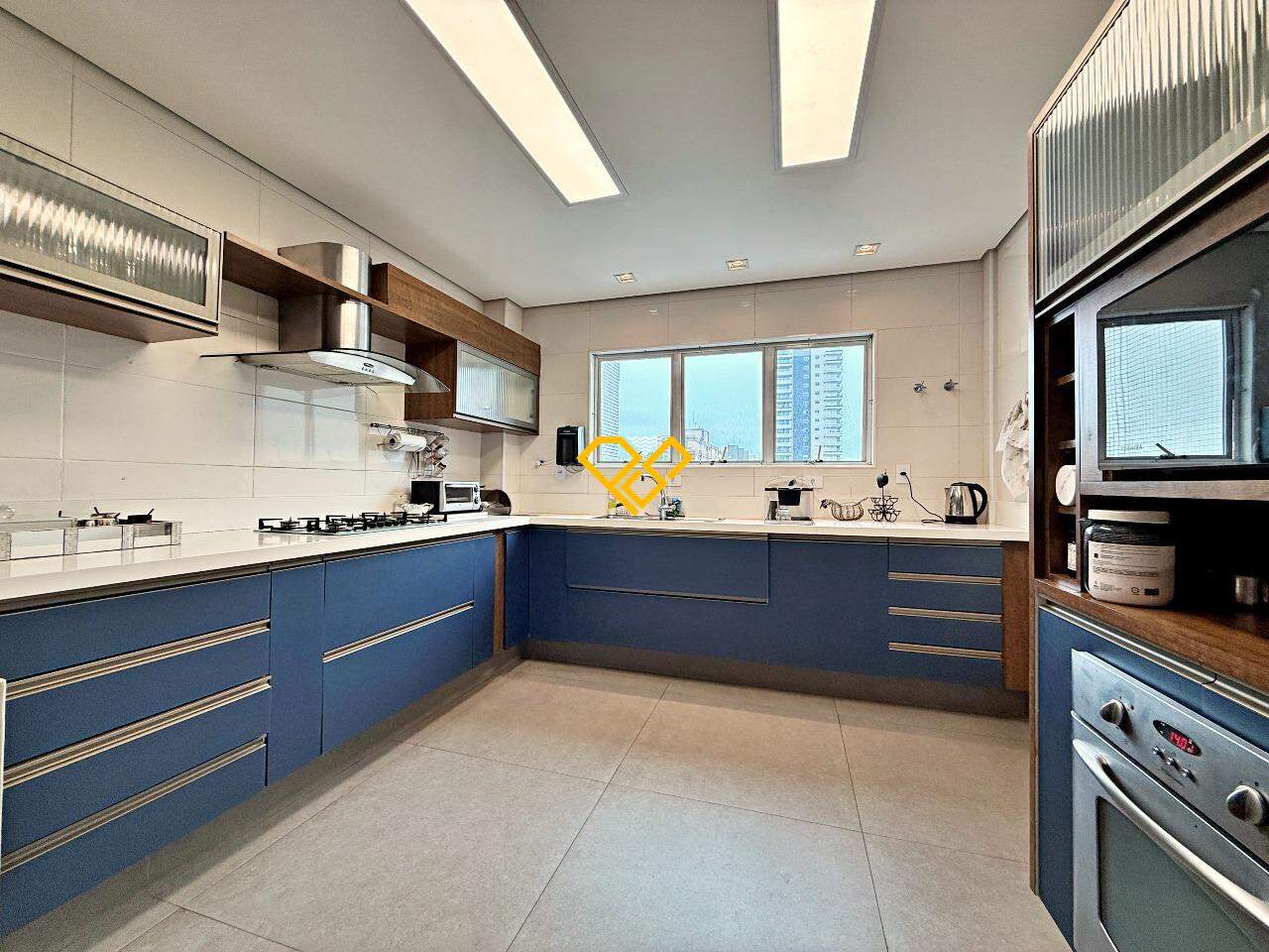 Apartamento à venda no Embaré: Cozinha