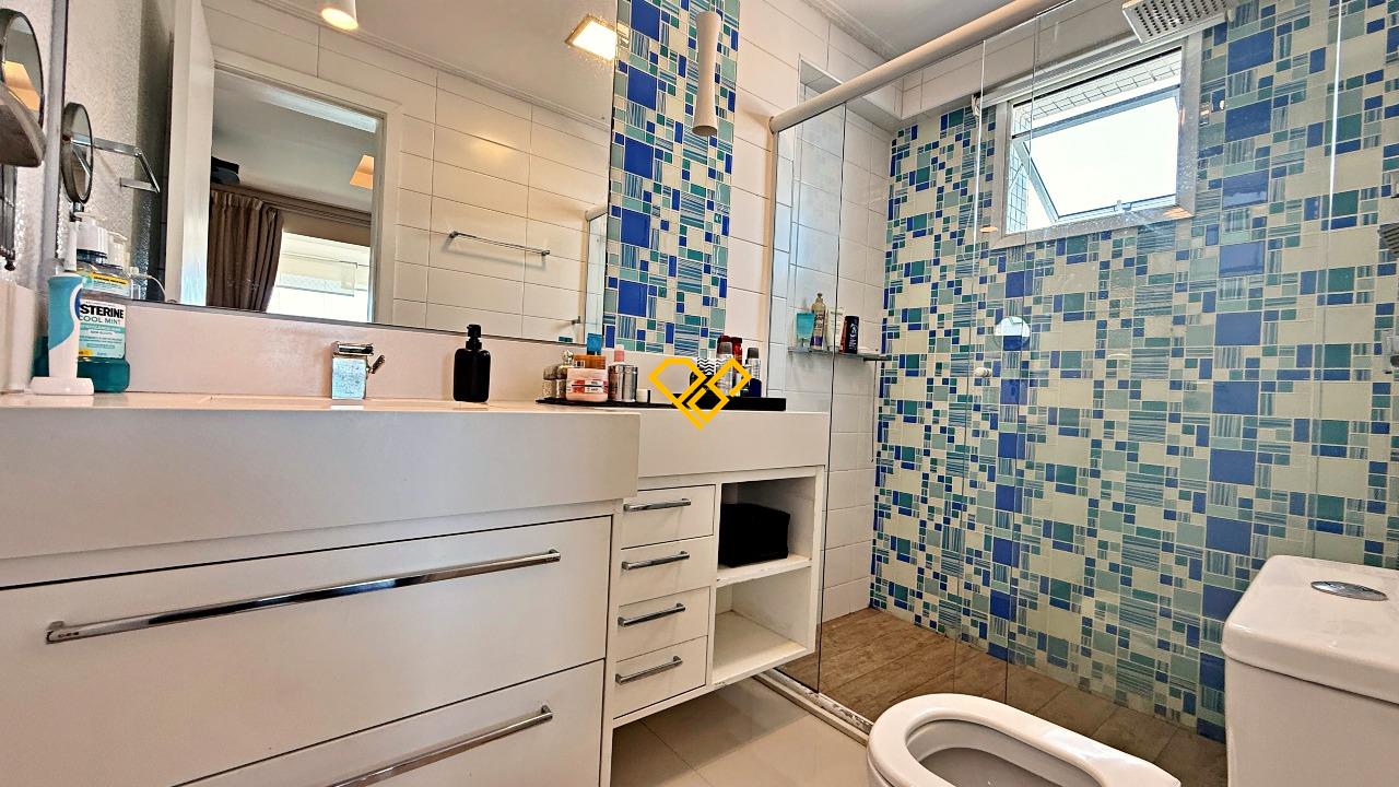 Apartamento à venda no Ponta da Praia: Wc suíte 1