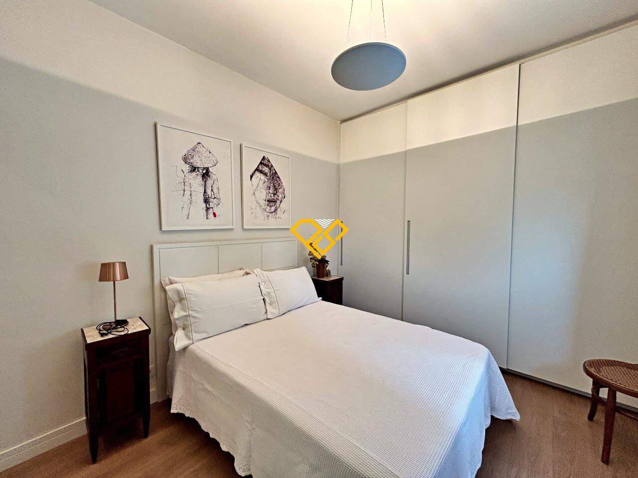 Apartamento à venda no Gonzaga: Dormitório 1 - suíte