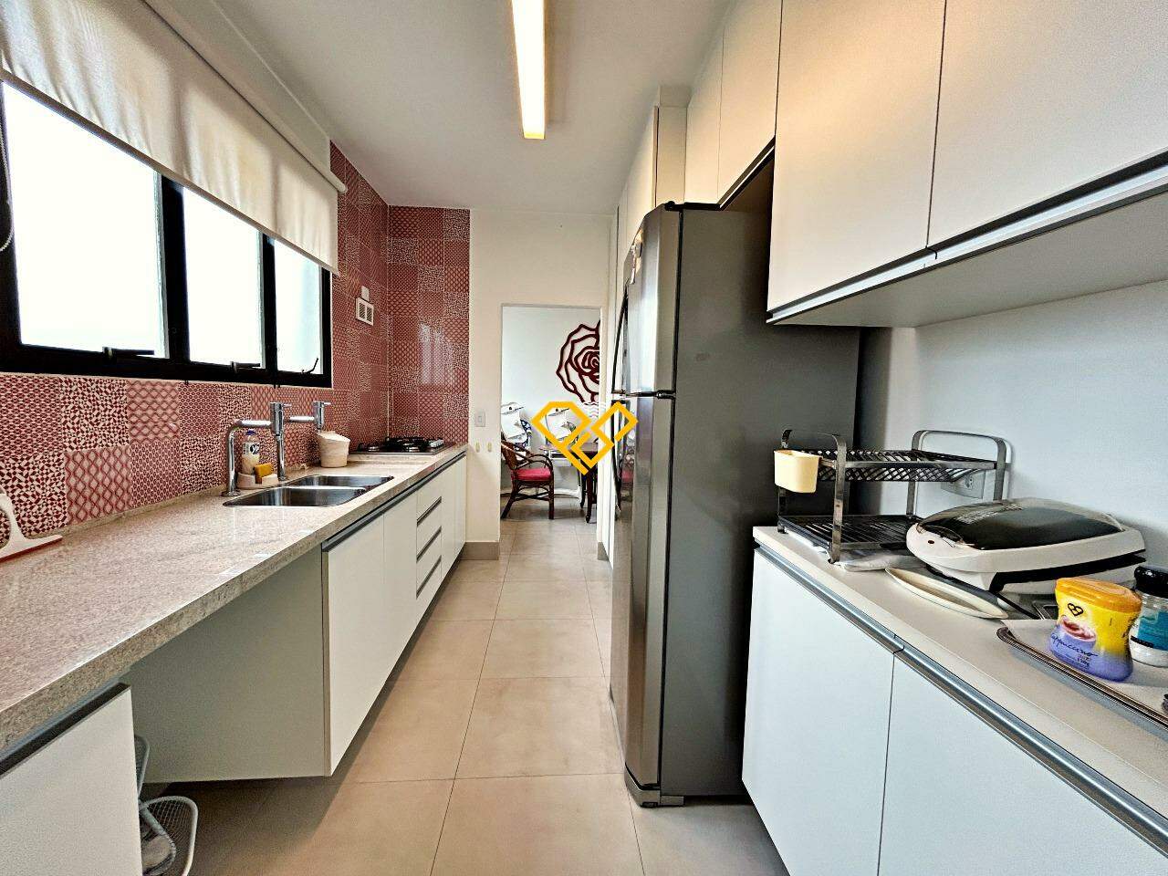 Apartamento à venda no Gonzaga: Cozinha