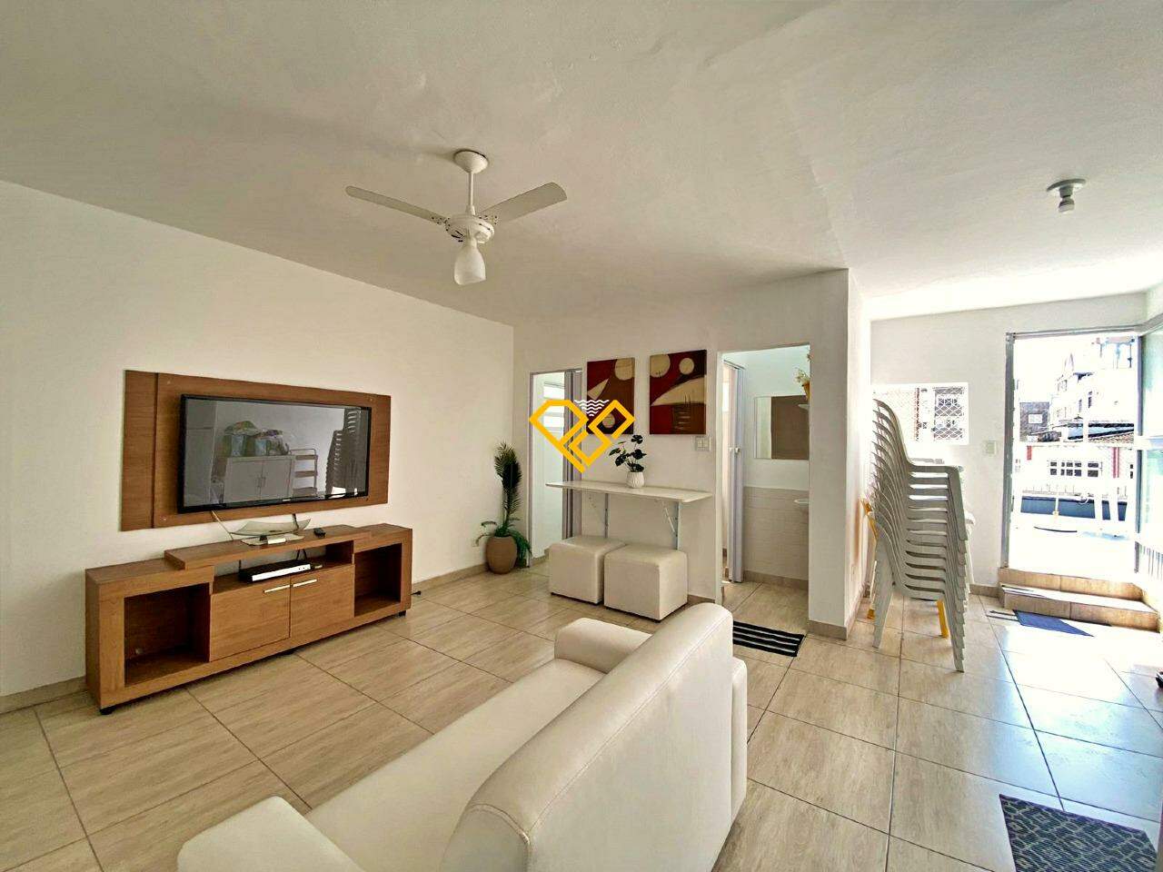 Apartamento à venda no Ponta da Praia: Lazer - salão de festas