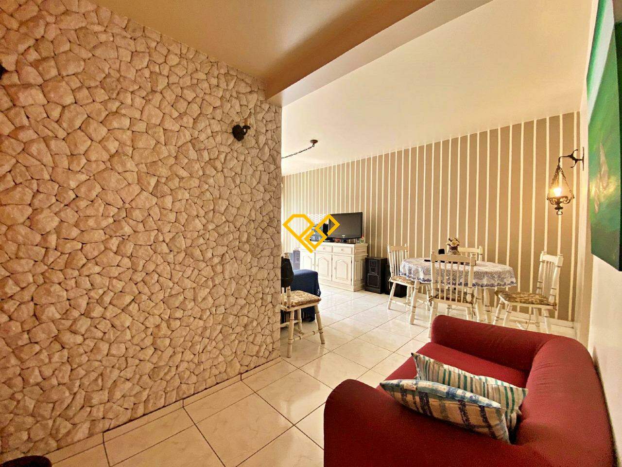 Apartamento à venda no Ponta da Praia: Sala