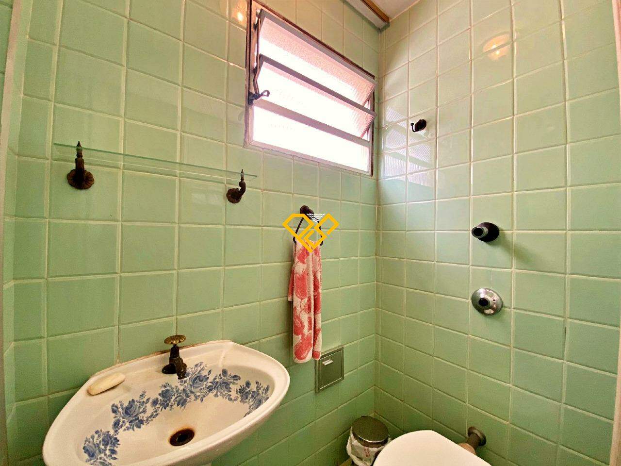 Apartamento à venda no Ponta da Praia: Lavabo