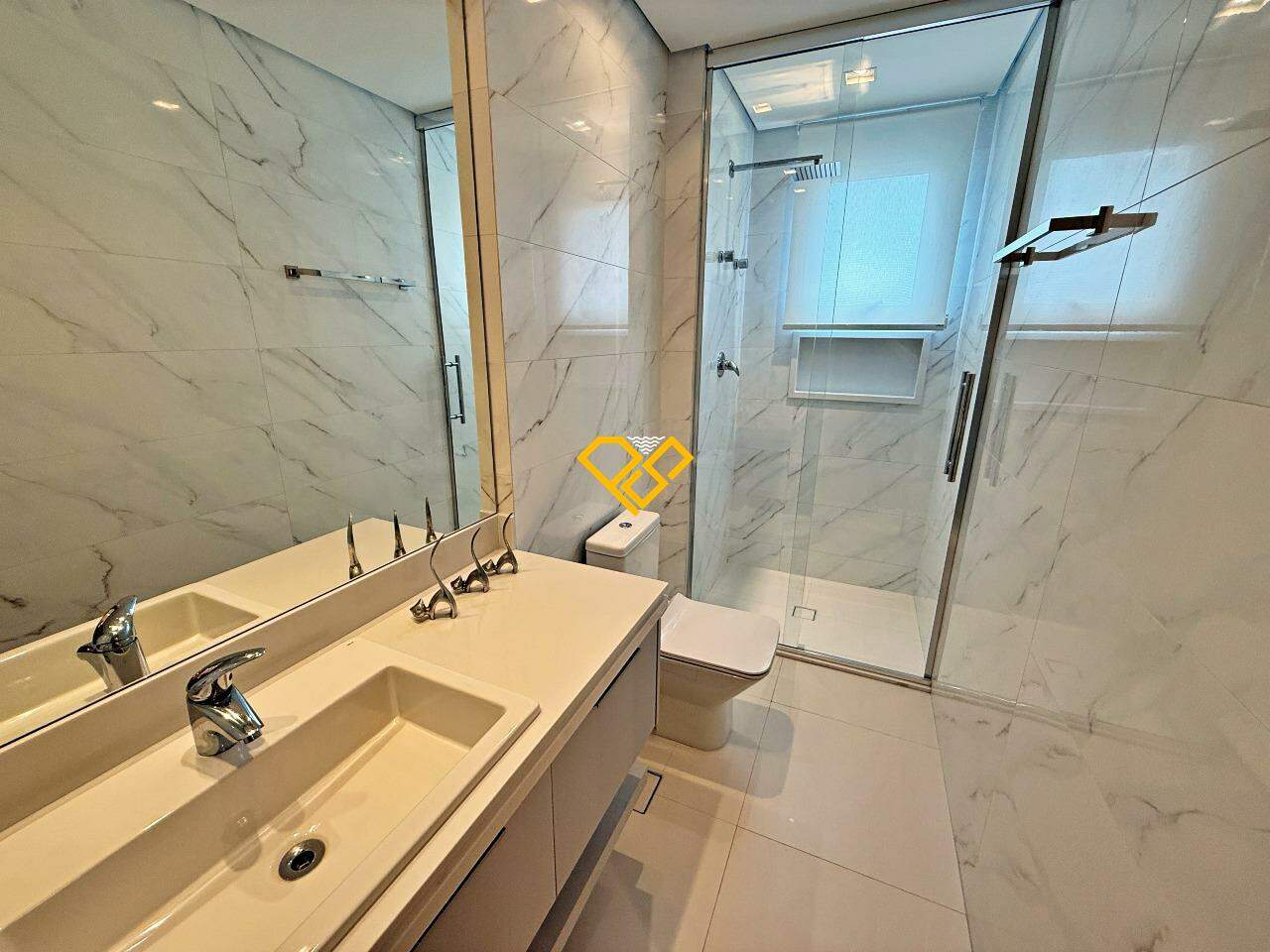 Apartamento à venda no Ponta da Praia: Wc suíte 3