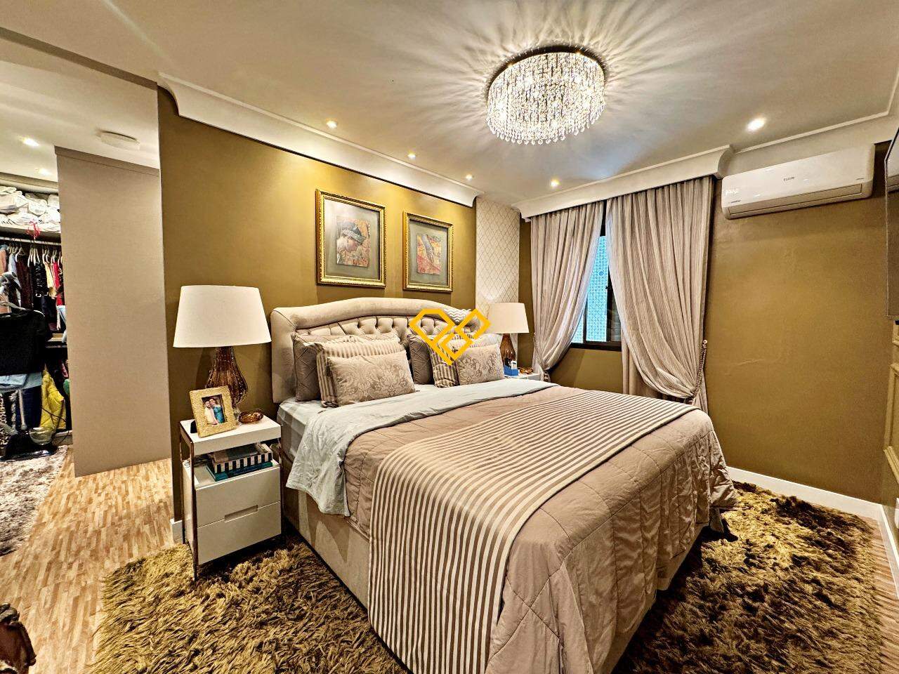Apartamento à venda no Pompéia: Suíte 1
