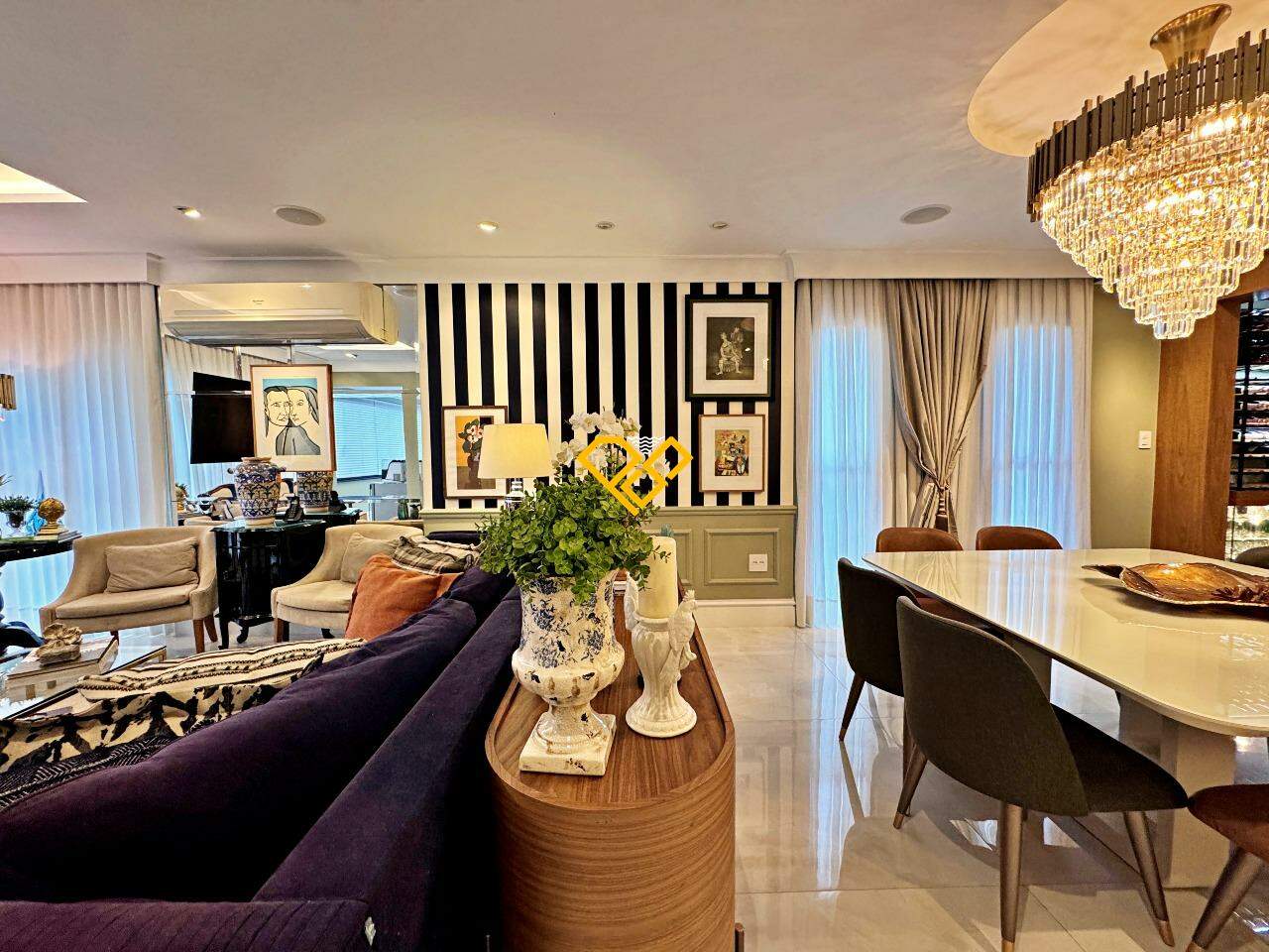 Apartamento à venda no Pompéia: Sala