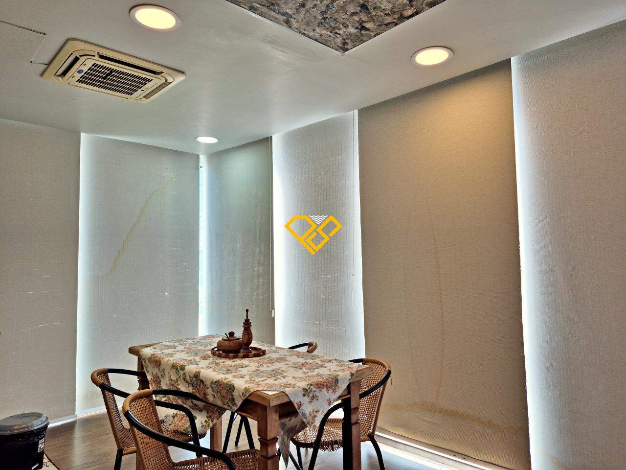 Apartamento à venda no Pompéia: Sala