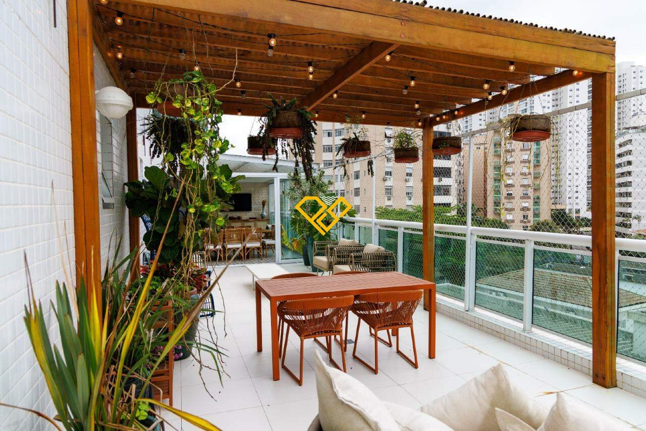 Garden à venda no Ponta da Praia: