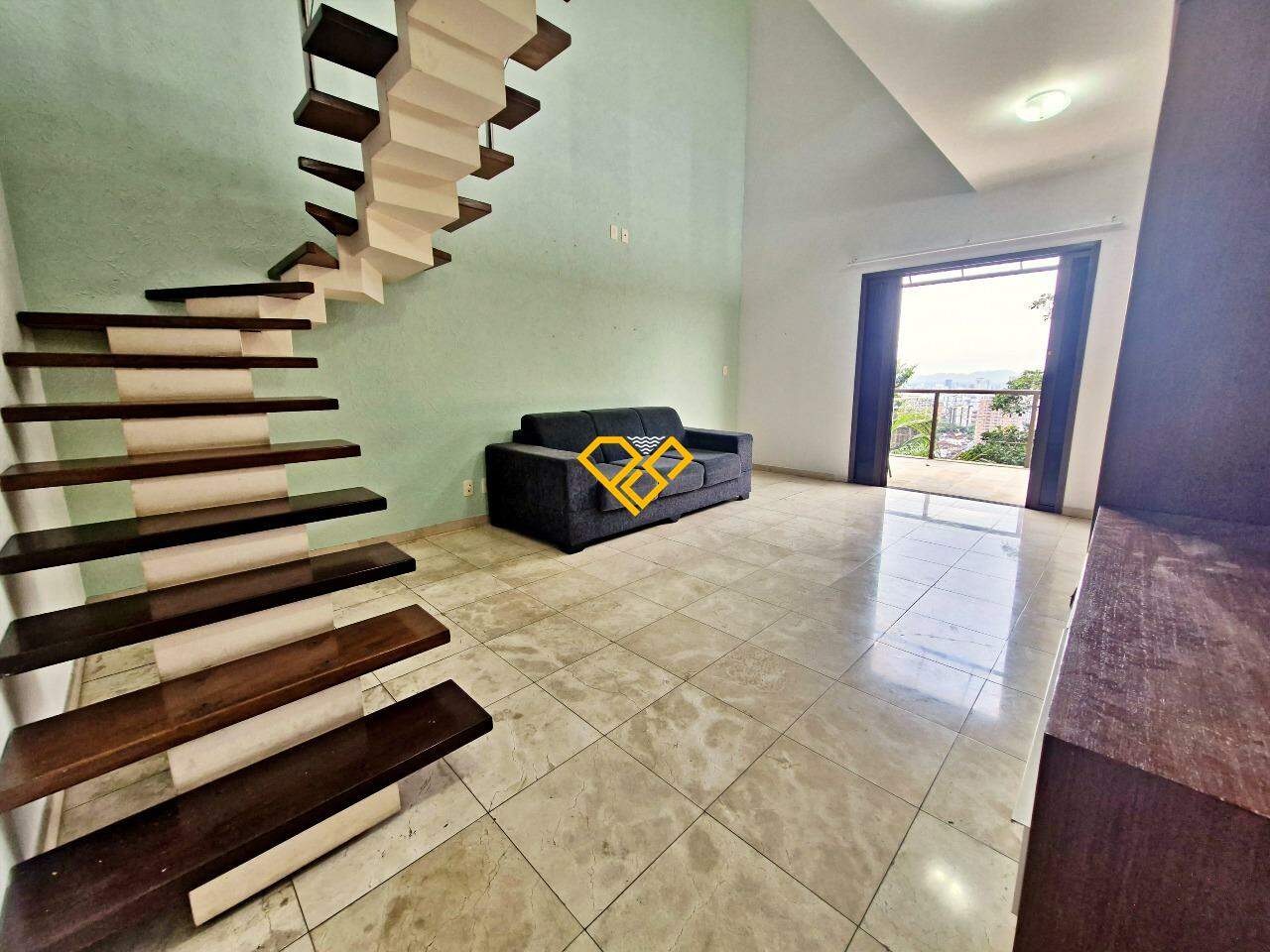 Casa para aluguel no Santa Terezinha: Loft 1