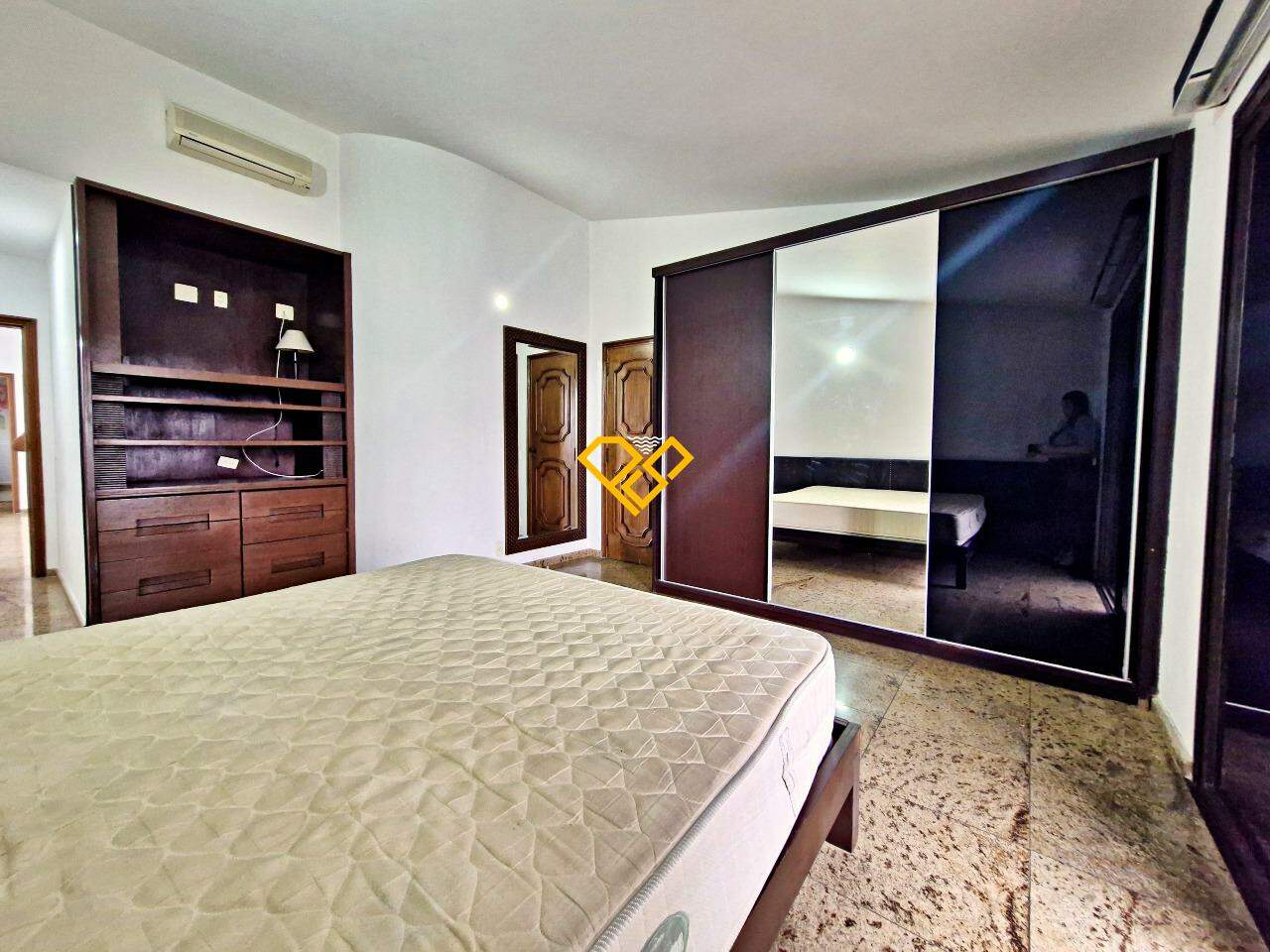 Casa para aluguel no Santa Terezinha: Suíte master