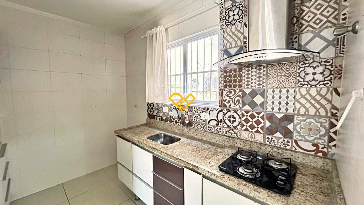 Casa à venda no Vila Mathias: Cozinha