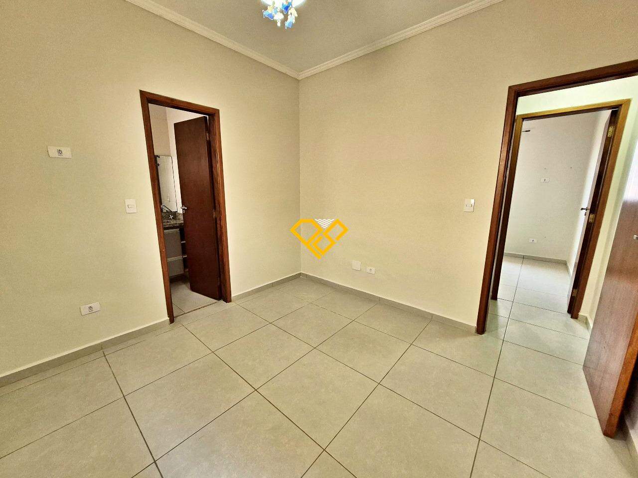 Casa à venda no Vila Mathias: Suíte 2