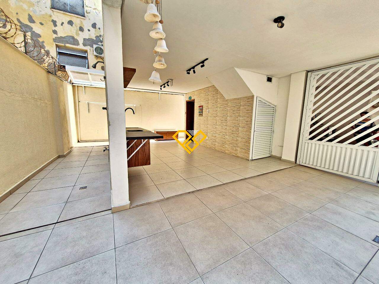 Casa à venda no Vila Mathias: Garagem