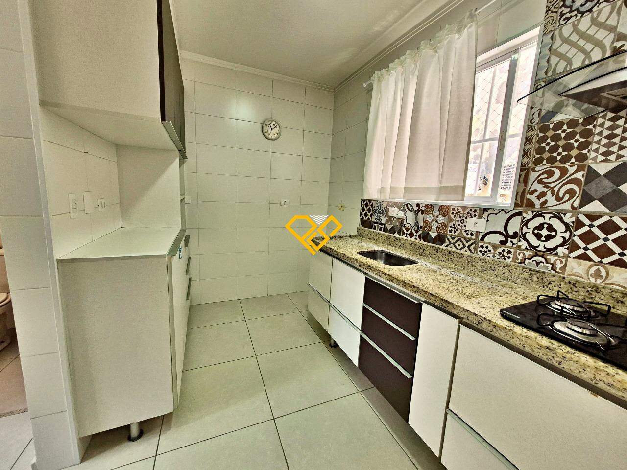 Casa à venda no Vila Mathias: Cozinha