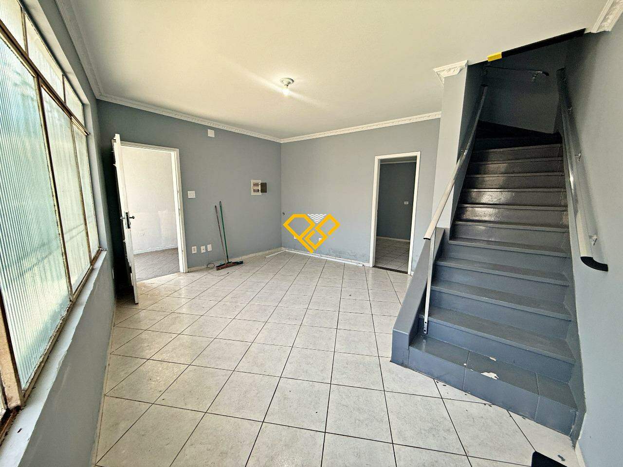 Sobrado à venda no Aparecida: Sala