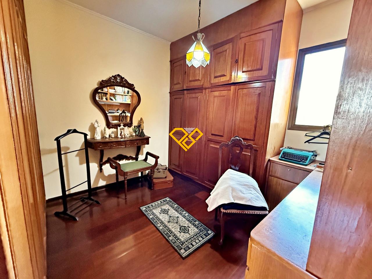 Apartamento à venda no Boqueirão: Dormitório 1 - suíte - closet