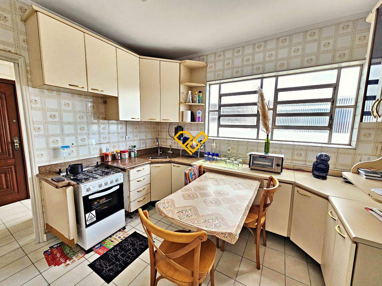 Apartamento à venda no Embaré: Cozinha