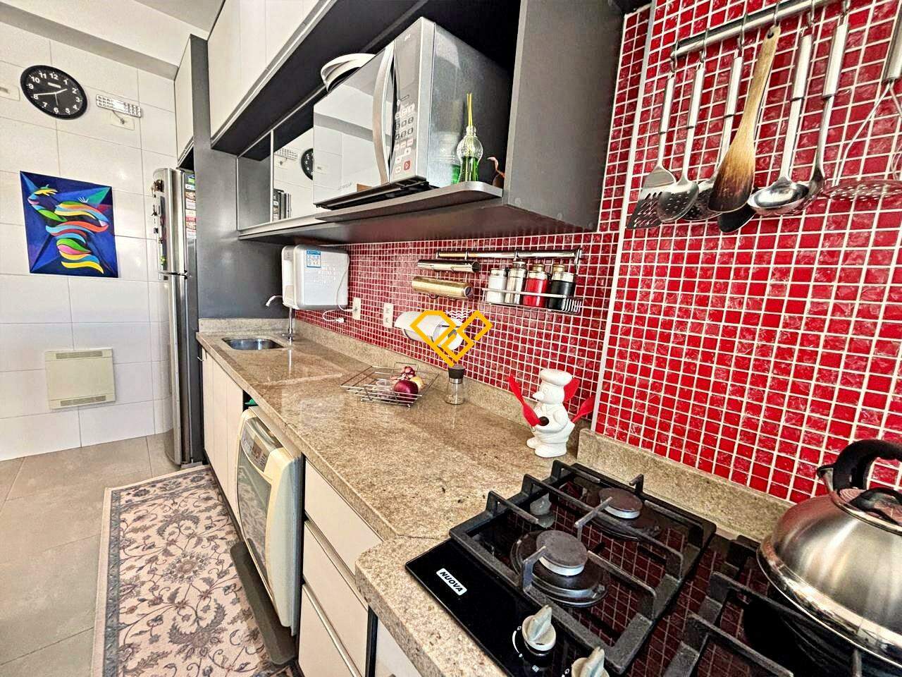 Apartamento à venda no Gonzaga: Cozinha