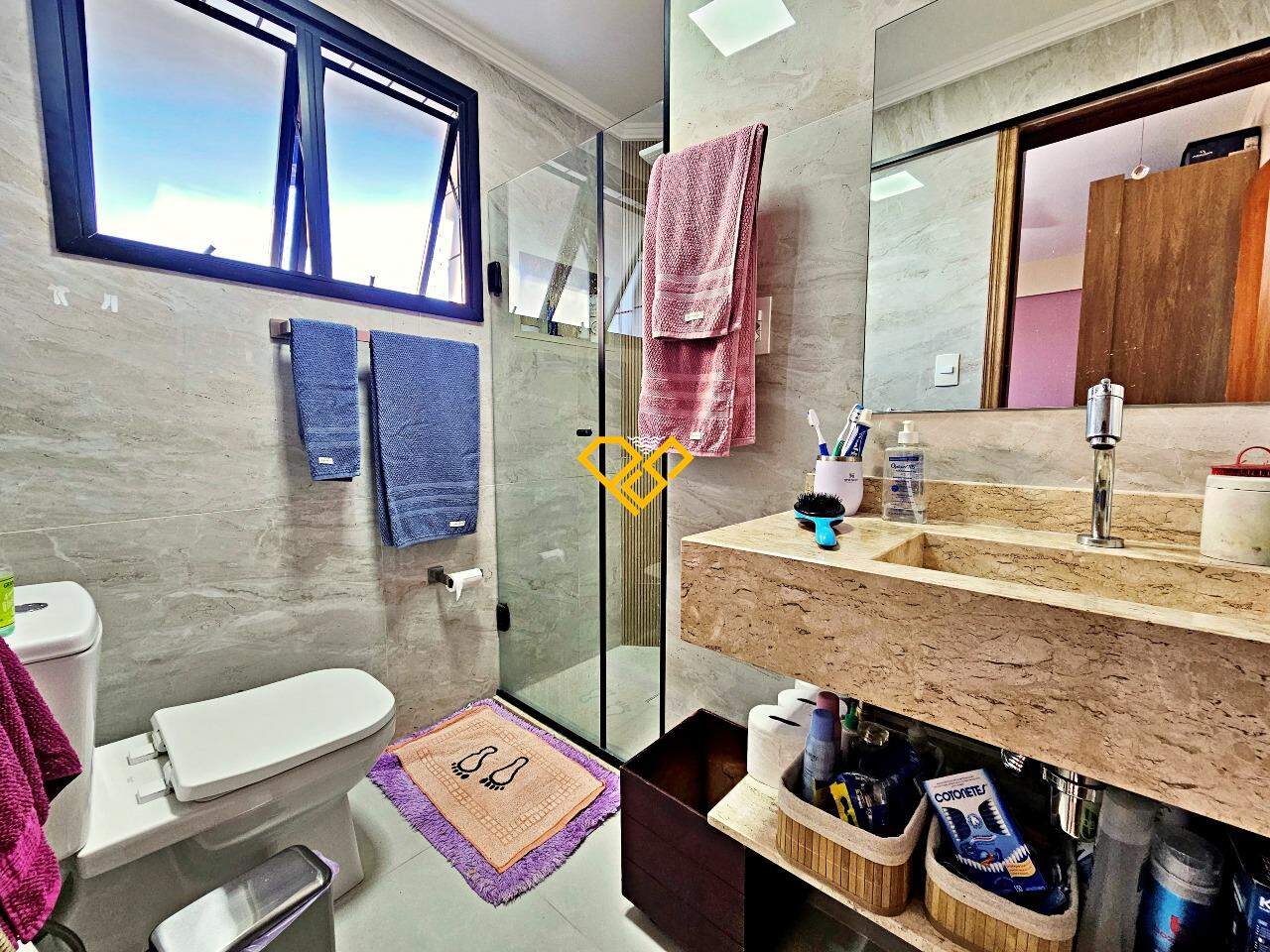 Apartamento à venda no Ponta da Praia: Wc suíte