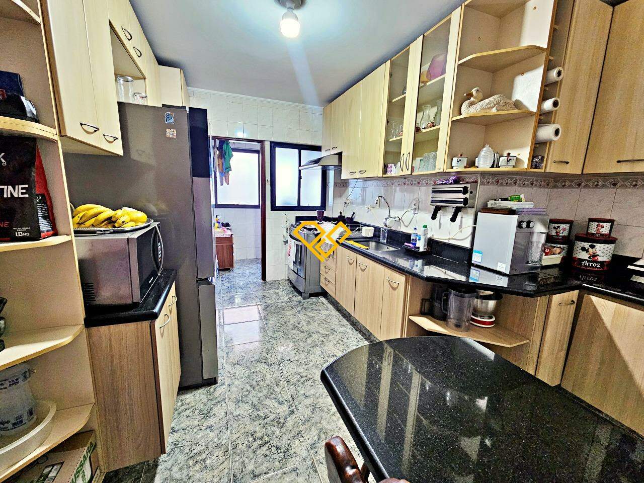 Apartamento à venda no Ponta da Praia: Cozinha