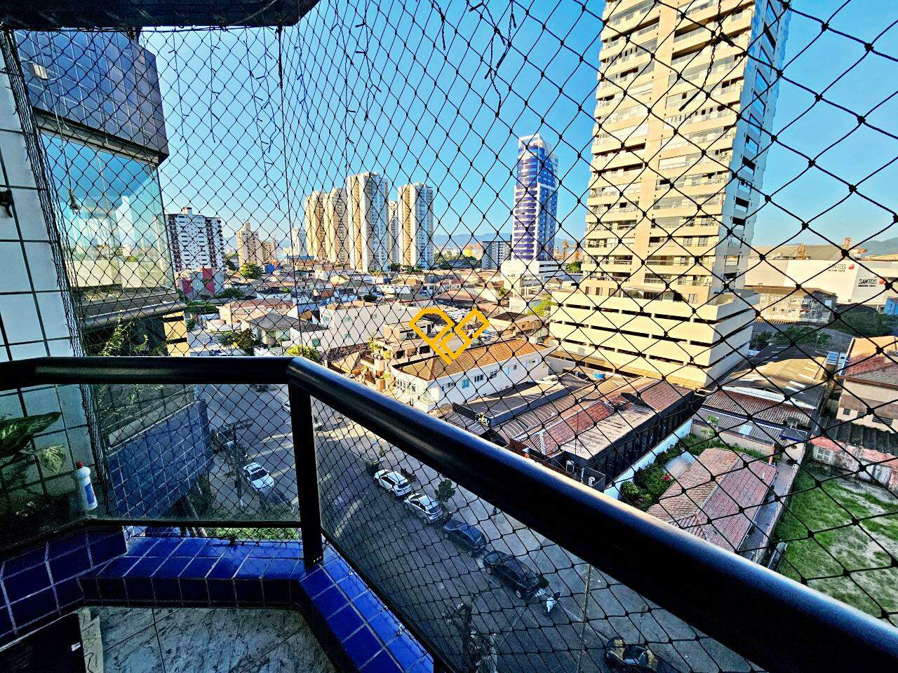 Apartamento à venda no Ponta da Praia: Varanda