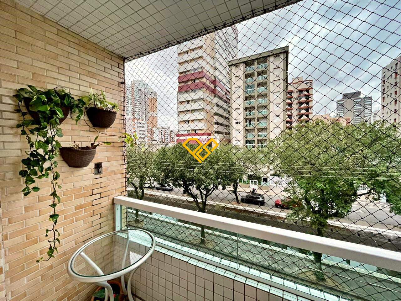 Apartamento à venda no Pompéia: Varanda