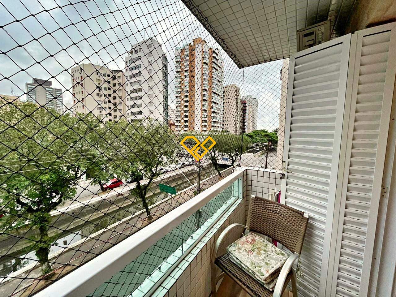 Apartamento à venda no Pompéia: Varanda