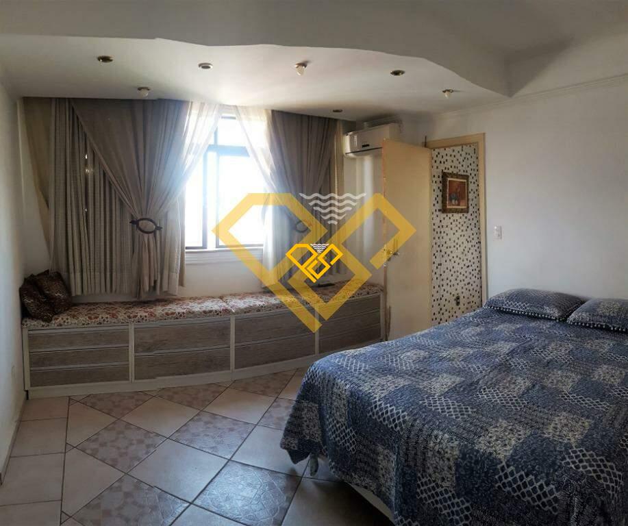 Cobertura à venda no Aparecida: suíte 1