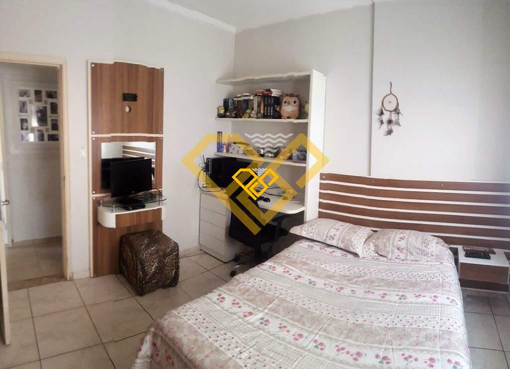 Cobertura à venda no Aparecida: dormitório 4