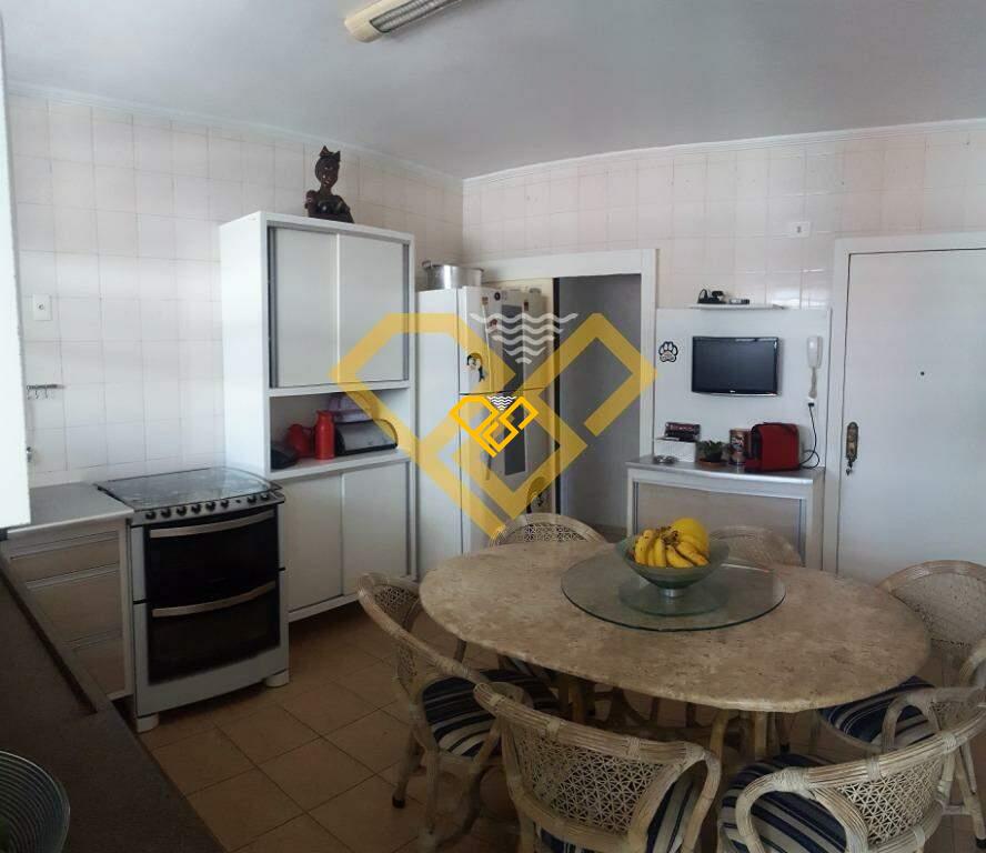 Cobertura à venda no Aparecida: cozinha