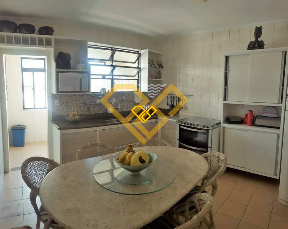 Cobertura à venda no Aparecida: cozinha